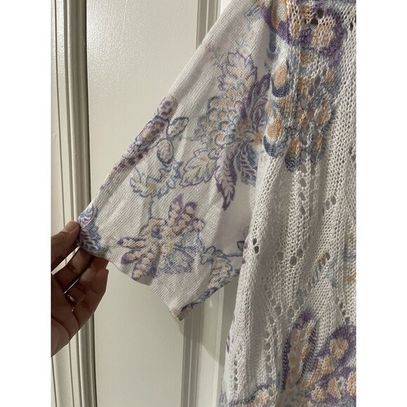 Chicos Women’s Size Large Floral Printed Pointelle-Stitch Open Knit Sweater - Picture 12 of 12